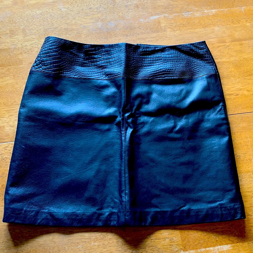 Leather Mini by Apostrophe